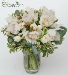 flower delivery Budapest - rustic white bouquet of tulips, wax and orchids (21 stems + vase)