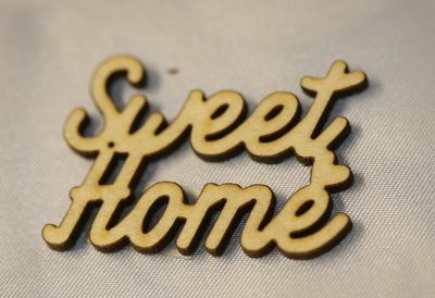 Sweet home fa felirat (5cm)