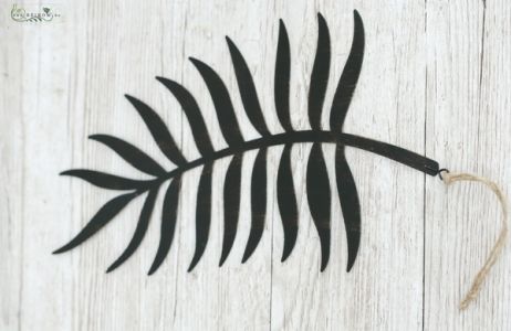 Black metal palm leaf