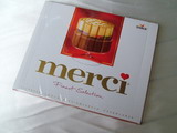 Merci - vir�gk�ld�s