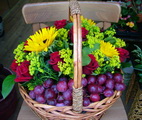 sz�l�s kos�r, 10 v�r�s r�zs�val �s 5 napraforg�val (40cm) - vir�gk�ld�s