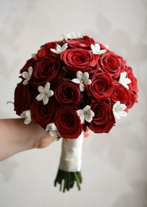 rózsa, stephanotis 30 szálas menyasszonyi csokor - esküvő virág