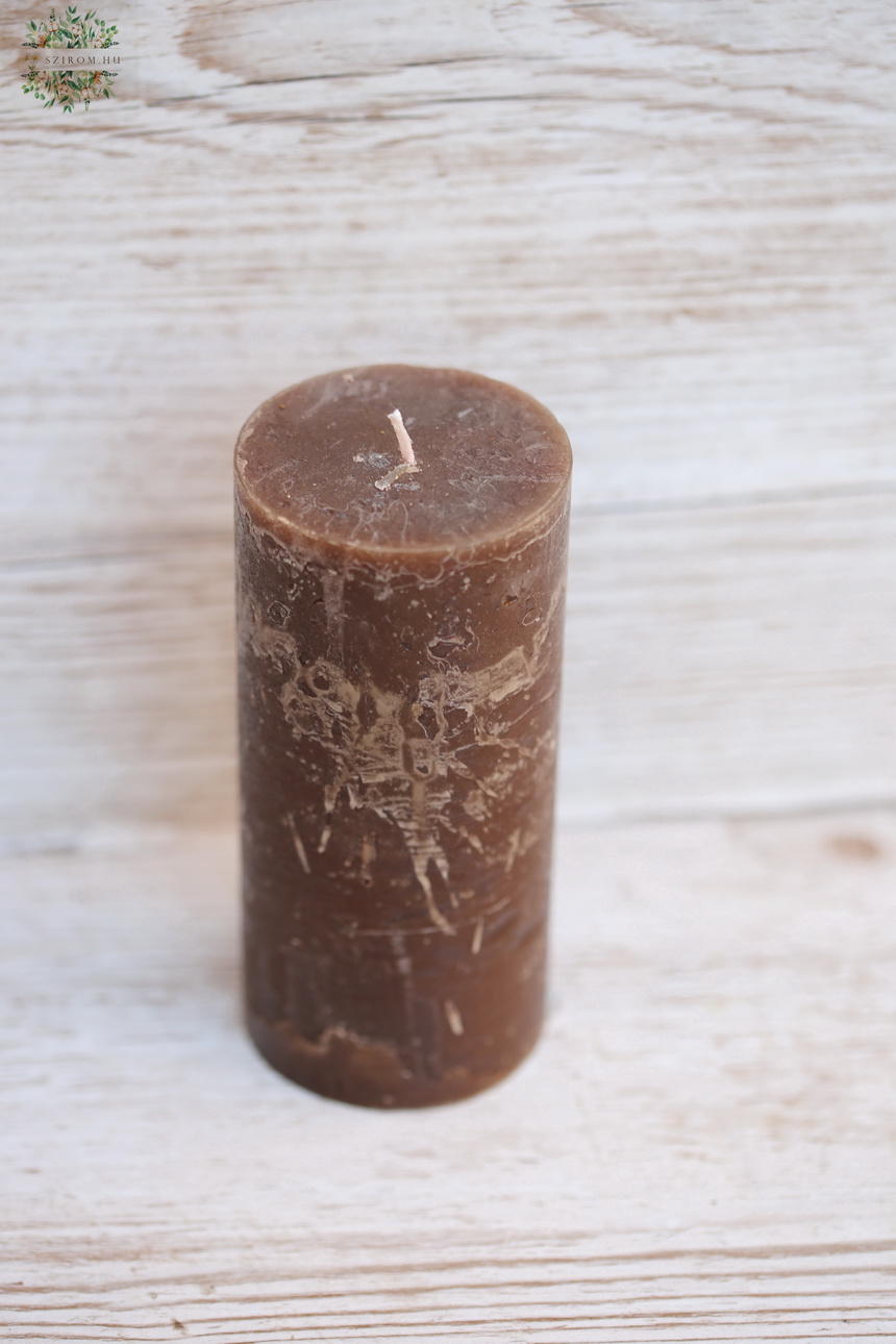 flower delivery Budapest - dark brown candle (15*7cm)