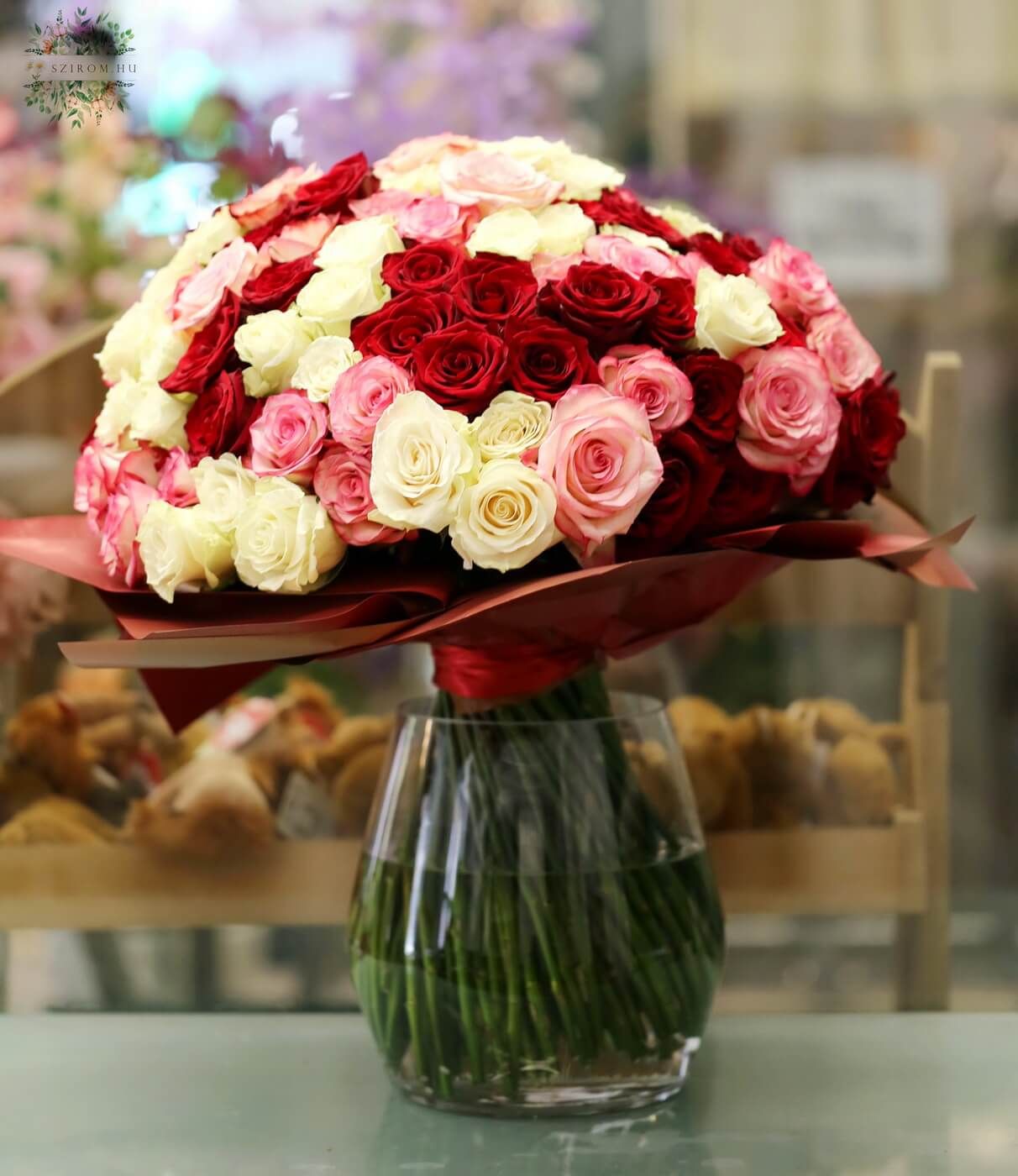flower delivery Budapest - 120 roses in bouquet (red, white, bicolor)