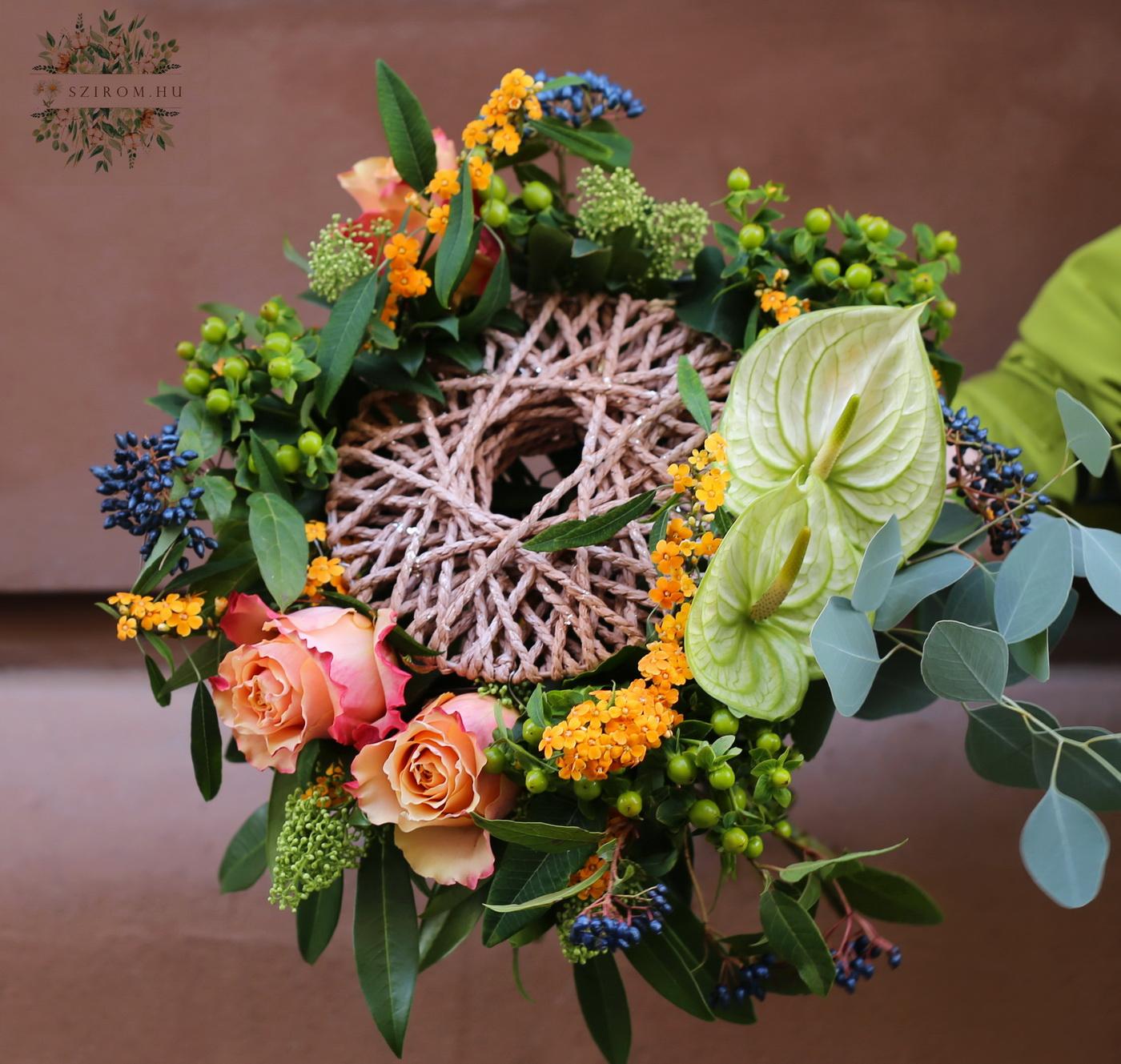 flower delivery Budapest - Bouquet with modern bouquet holder with anthurium and roses