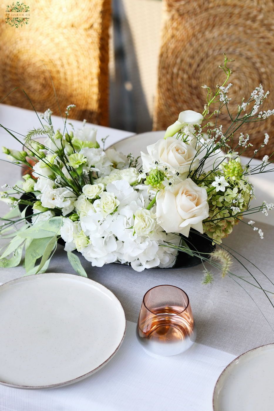 flower delivery Budapest - Small wedding centerpiece in the shape of a crescent moon, on an oval bowl (white, cream, hydrangea, rose, lisianthus, calla ornithogalum)