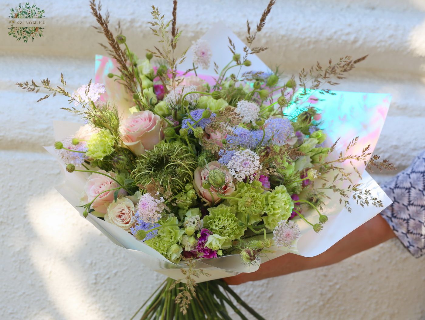 flower delivery Budapest - Summer pink bouquet with pastel colors, small flowers, roses (54 stems)