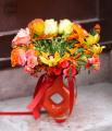 Herbststrauß für Würfelköpfe, mit quadratischer Vase