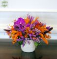 Dried flower arrangemetn in summer vibe, with 3 vanda orchids