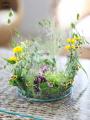 Glasschale mit luftigem Feldblumen, Kieselsteine ​​(20cm, Lila, Gelb, Chrisanthemum, Santini)