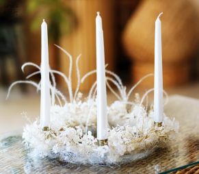 flower delivery Budapest - Airy, trendy, modern white advent wreath (35cm)