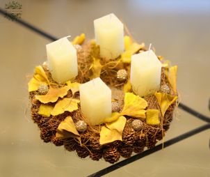 Virágküldés Budapest - Adventi koszorú ginko levelekkel (22cm)
