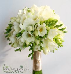 flower delivery Budapest - bridal bouquet (freesia, white)