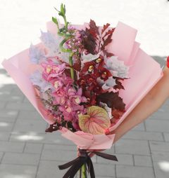 Blumenlieferung nach Budapest - Rosa Orchideen mit Anthurie