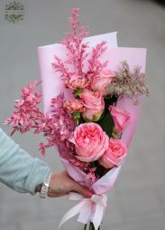 Blumenlieferung nach Budapest - Rosa Strauß mit englischen Rosen, Rosen