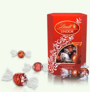 Lindt Lindor csokoládé 200g