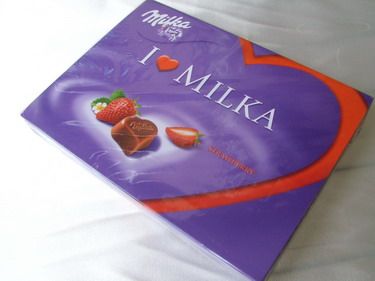 Milka szív (csokoládé), epres 110g