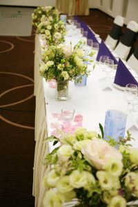 Main table centerpiece Rubin Hotel Budapest (liziantus, english rose, cream, pink), wedding