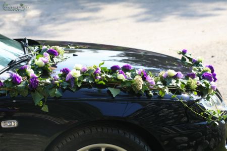 Asztaldísz ( liziantusz, sedum, fehér, lila,)