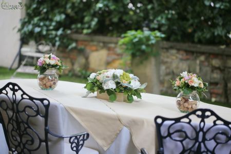 Pavillon de Paris Budapest, table decoration (peach, white), wedding