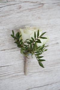 Boutonniere of rose (white)