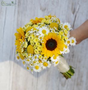 Bridal bouquet (sunflower, chamomile, craspedia, matricaria, yellow)