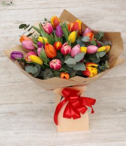 30 mixed tulips in paper vase