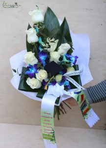 kék-fehér ballagási csokor (13 szál)