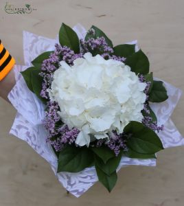 Blumenstrauß mit Hortensie und Limonium