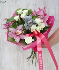 orchideás-bokros rózsás kis ballagási csokor (7 szál)