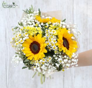 Sonnenblume mit kleinen Blumen