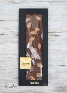 chocoMe   handmade milk chocolate with cinnamon almonds, bourbon vanilla and coffee beans (110g)