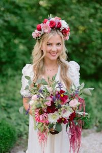 hair crown with english roses and seasonal flowers