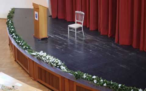 Stage decoration with flower garland, Stephaneum Piliscsaba (ivy, gladiolus, white)