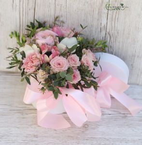 Kis rózsaszín virághenger (11 szál)