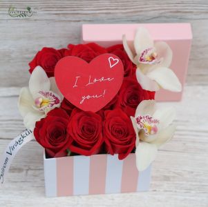 Rose cube box with 9 red roses, 3 orchids, heart