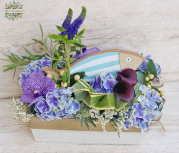 Summer sea wooden bowl with orchids, callas, hydrangeas