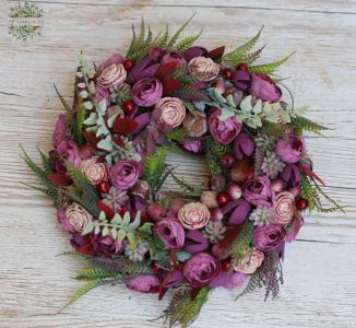 Silk flower wreath