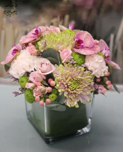 Glaswürfel mit rosa Blüten (21 Stiele)