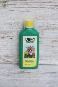 SPRING fertilizer for flowering plants (500ml)