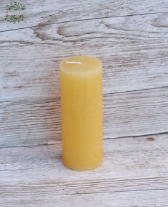 sárga színű gyertya (18*7cm)