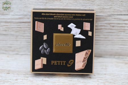 ChocoMe Petit9 white chocolate chips with salt and black sesame seeds 50g