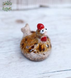 small ceramic brown chicken (6cm)