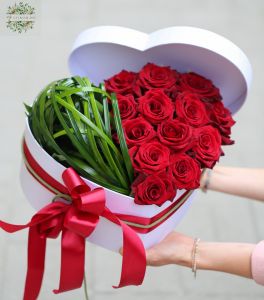 Modern heart box with lilly grass and red roses 