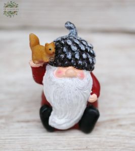 Elf with acorn hat 10cm