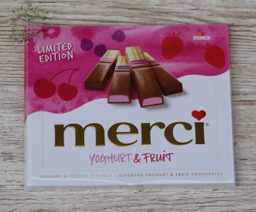 Merci Yoghurt and Fruit 250g