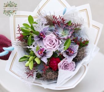 Bouquet with striped orchid, echeveria