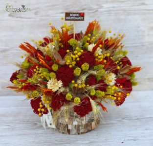 round arrangement from dried flowers<br>(30cm)