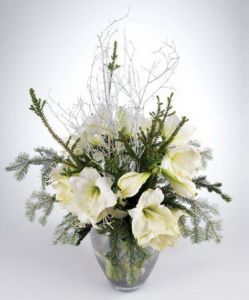 5 weiße Amaryllis mit silbernem Dekor, und Vase
