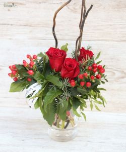3 red roses with berries and vase